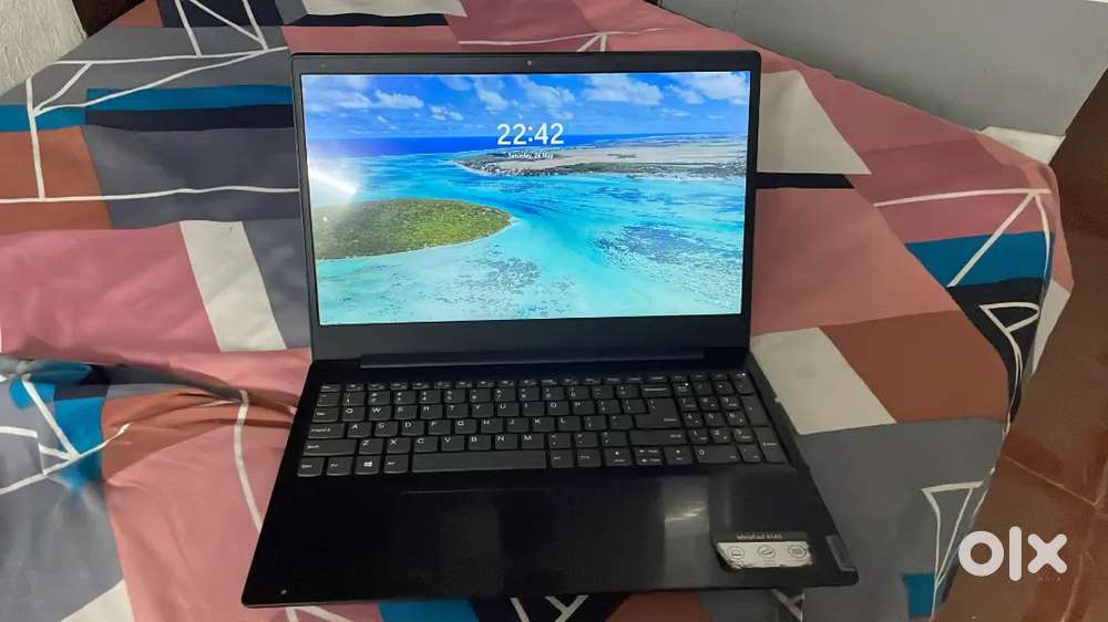 Lenevo s145, i3 8th gen, 8gb ram 240 gb SSD, 1tb hdd