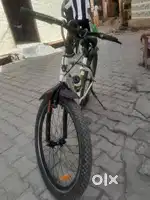 Selling  urgent paepeas