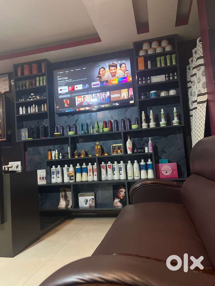 Salon& spa  sale