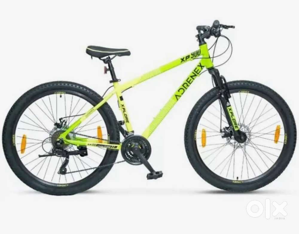 {GEAR BICYCLE} 7 UPPER GEARS AND 2 YEARS OLD (ADRENIX XPLORER XP 900).