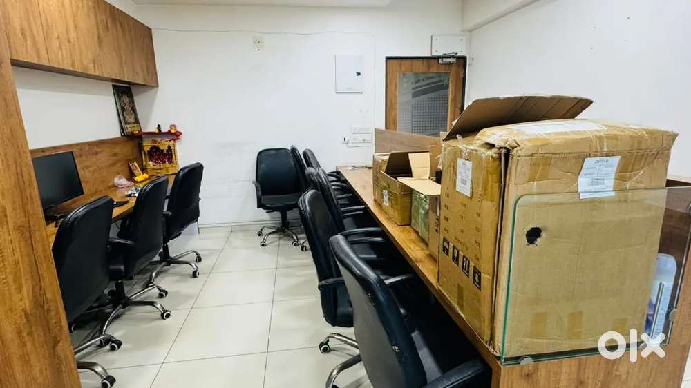 600 ft. Furnished office for rent at Science City.