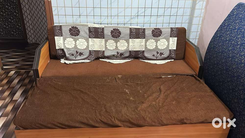 Urgent sale Sofa cum bed