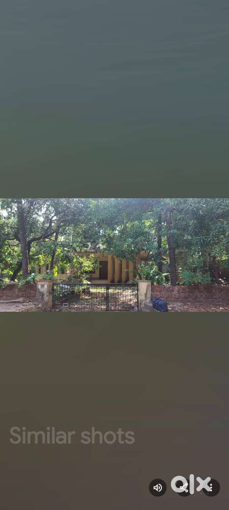 Total land of 19.5 cents @ 15 lakhs per cent