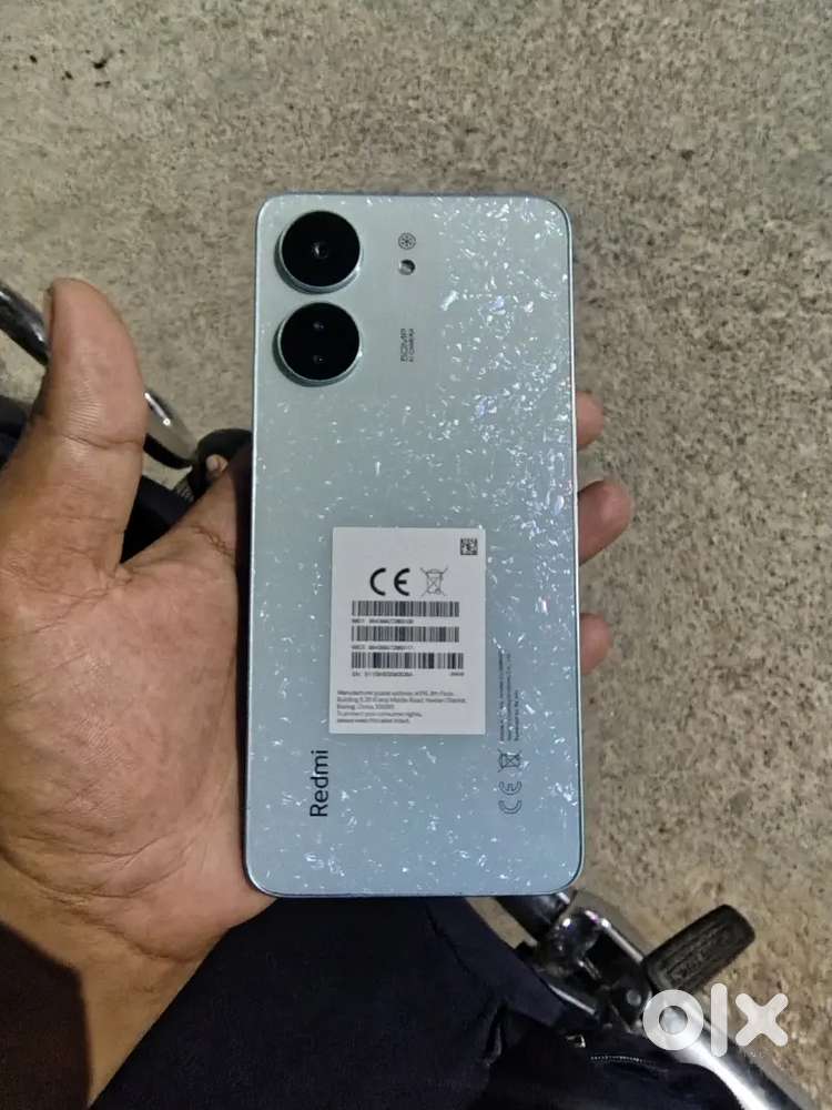 Redmi 13c.  8/128gb