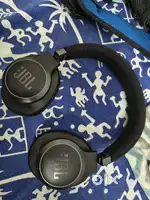 JBL Live 770NC