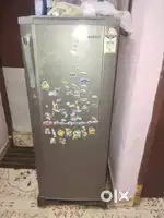 Croma refrigerator  2017 model