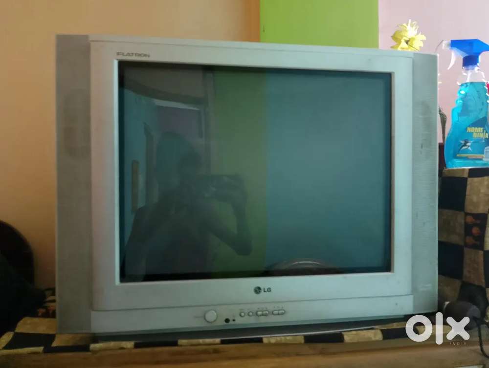 LG TV Good condition