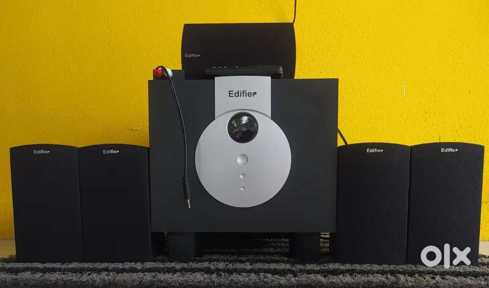 Edifier
Multimedia Desktop Theater
R501
2004 EDITION
