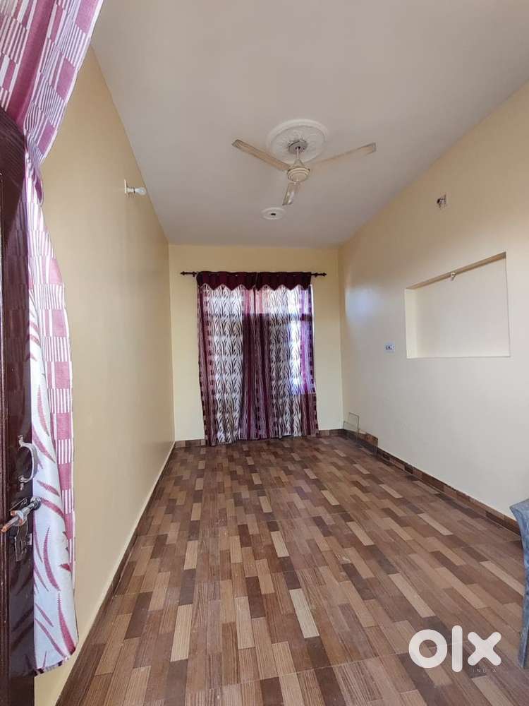 Comfortable Family Home – 2 Bedrooms, Kitchen, 1 Bath”