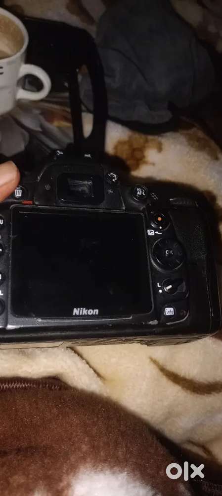 Camera  for sell-onli rs18000/brand model nikon 7000d condition 9/10