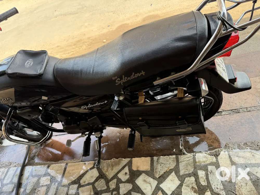 Horo splendor+XTEC (OBD2A) Booking for Ex- Showroom (Tornado Grey