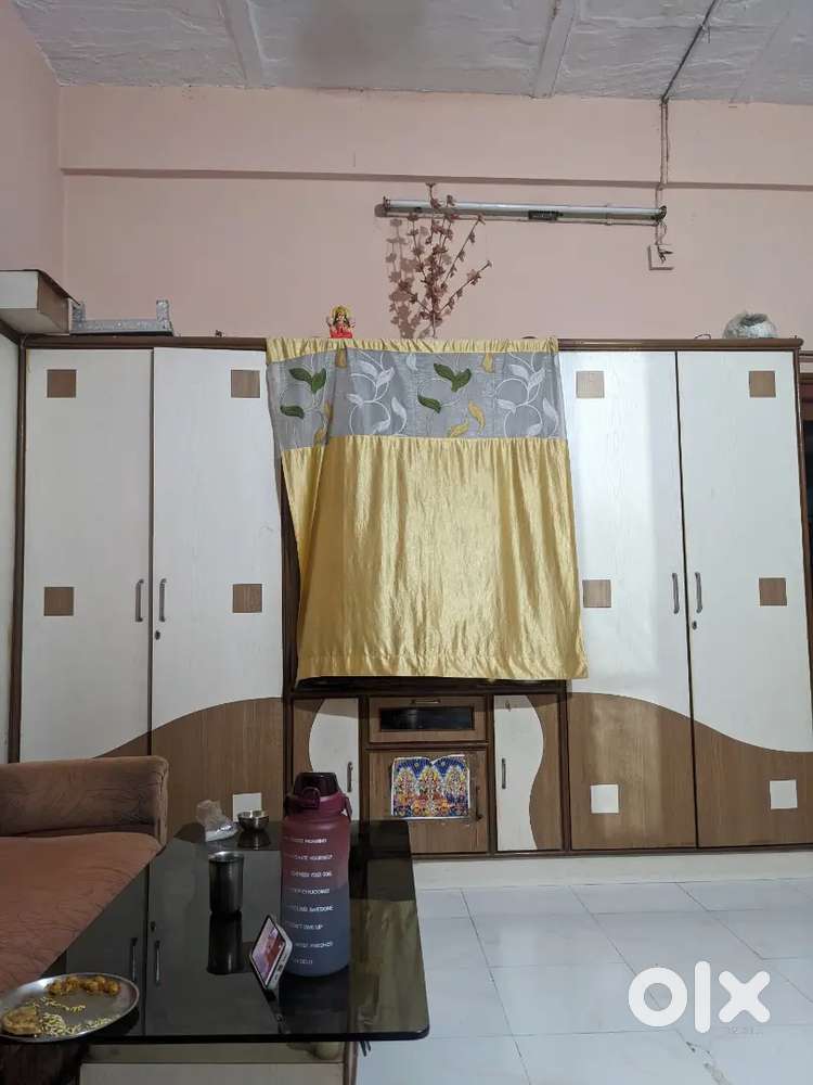 Wardrobe big size length 9 feet x height 8