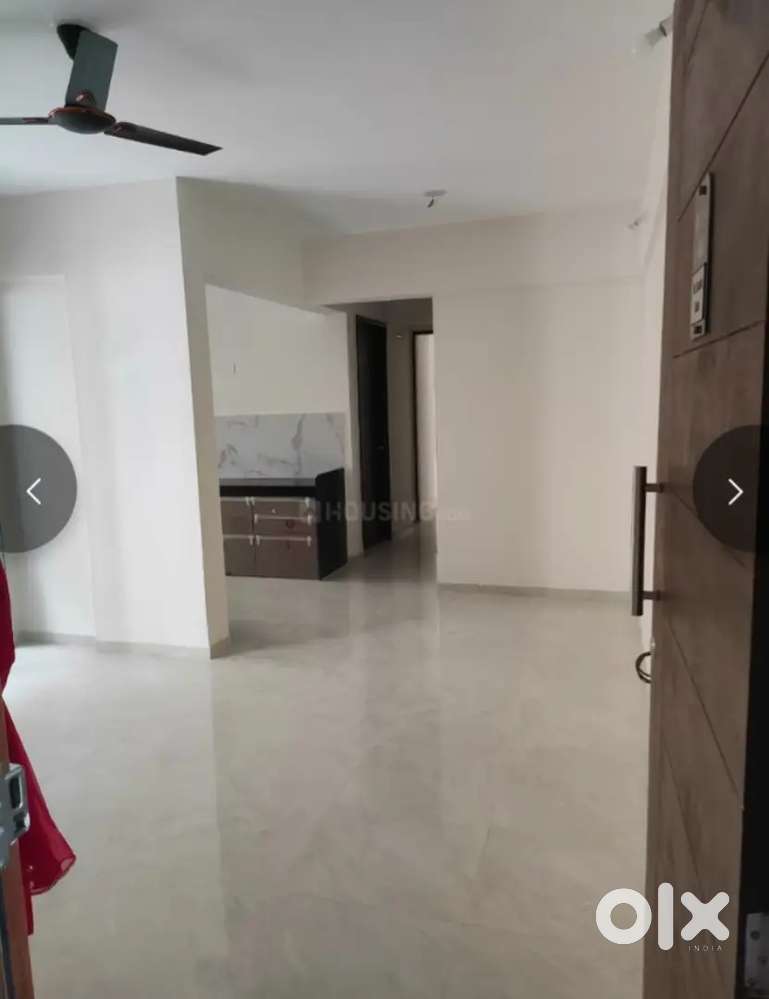 टू बीएचके फ्लॅट सेमी फर्नेस किरायमी देना है
