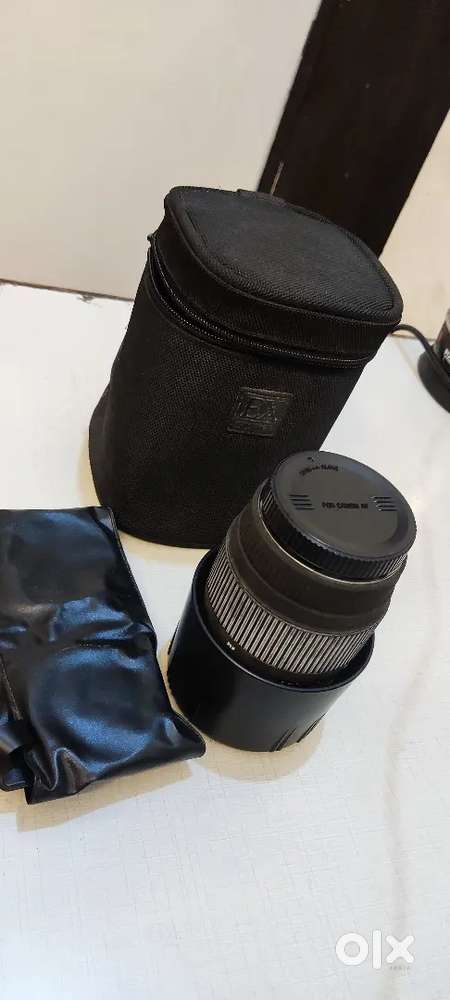 Canon camera Lens eos 400D