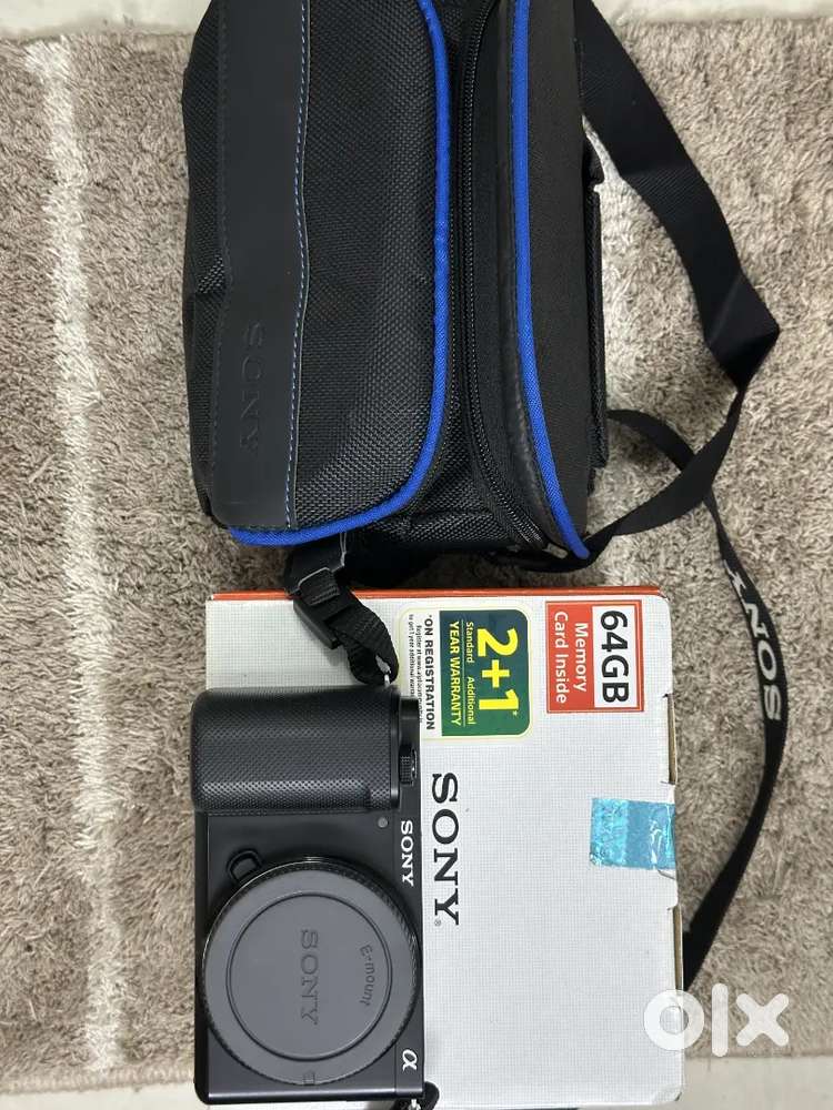 Sony ZV E10 - (24.2 MP 4k Mirrorless Camera)