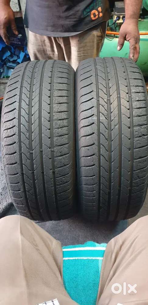 235 55 r 18 good year Efficient Gr/P tyres sales each 2900