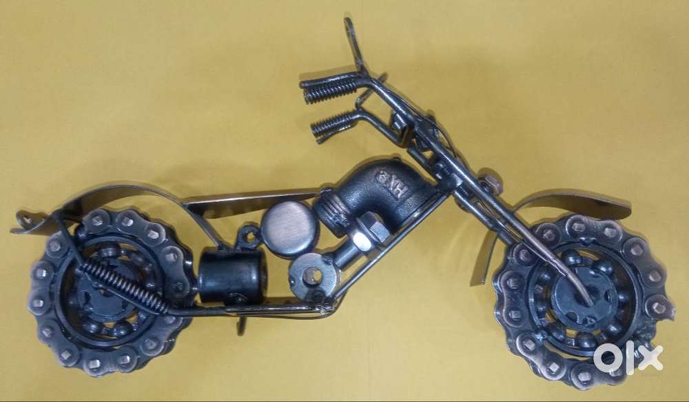 Pure metal Harley X bike model with copper shade