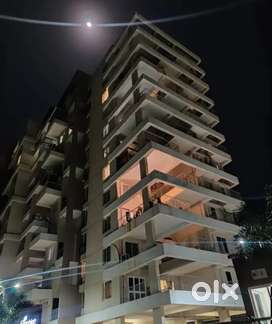 2 BHK Flat Rent Lift CarPark Security Teres Balcony Solar Kichen troly