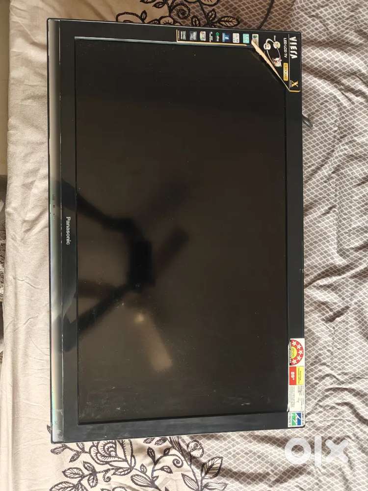 Panasonic viera HD READY LED TV model no TH-L32X30D