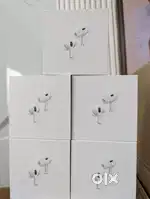 APPLE AirPod pro2  C type 
Non active GLOBAL PRODUCT 
CPO BOX PACK 
PR