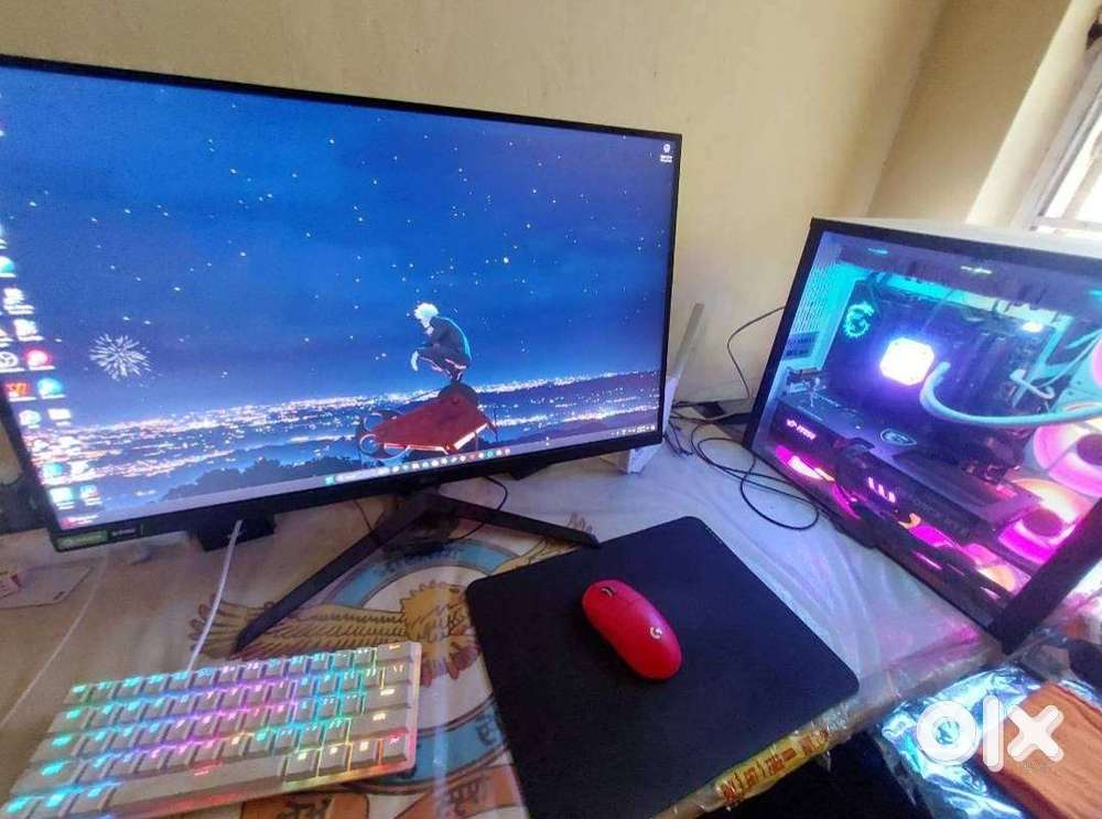 Custom made pc build with intel i7 13th gen and msi rtx  4070 gaming x