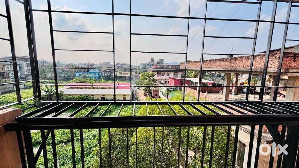 Girls PG Fully furnished in Bormotoria behind Down Town Hospital