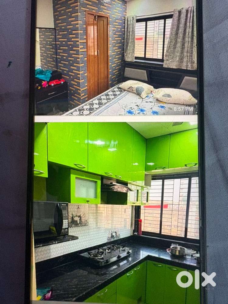 fully furnished and beautiful flat on road