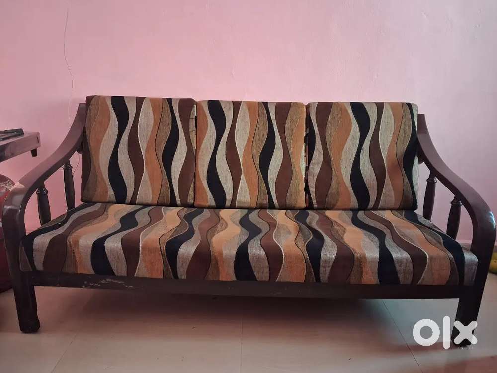 5 seater sofa