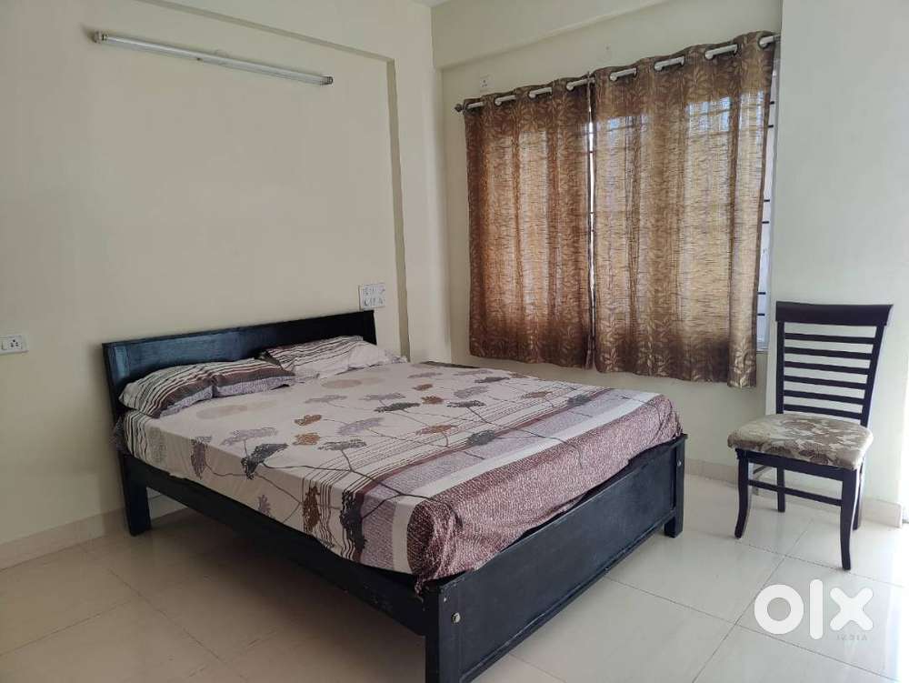 2 BHK Semi-Furnished Apartment for Lease in Yelahanka – East Facing