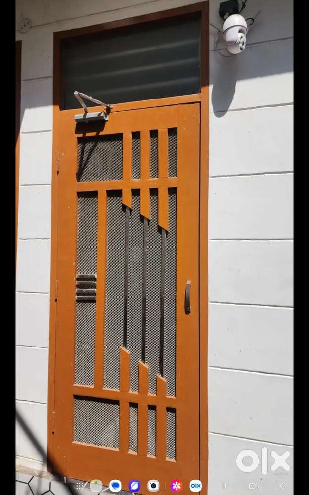 PG for girls on ground floor available