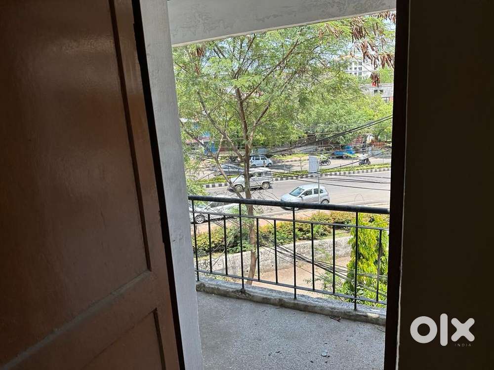 2bhk flat main road