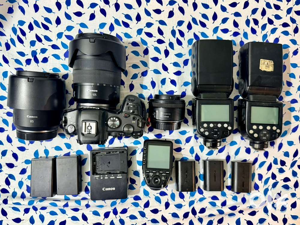 Eos R6 with full equipments for sale