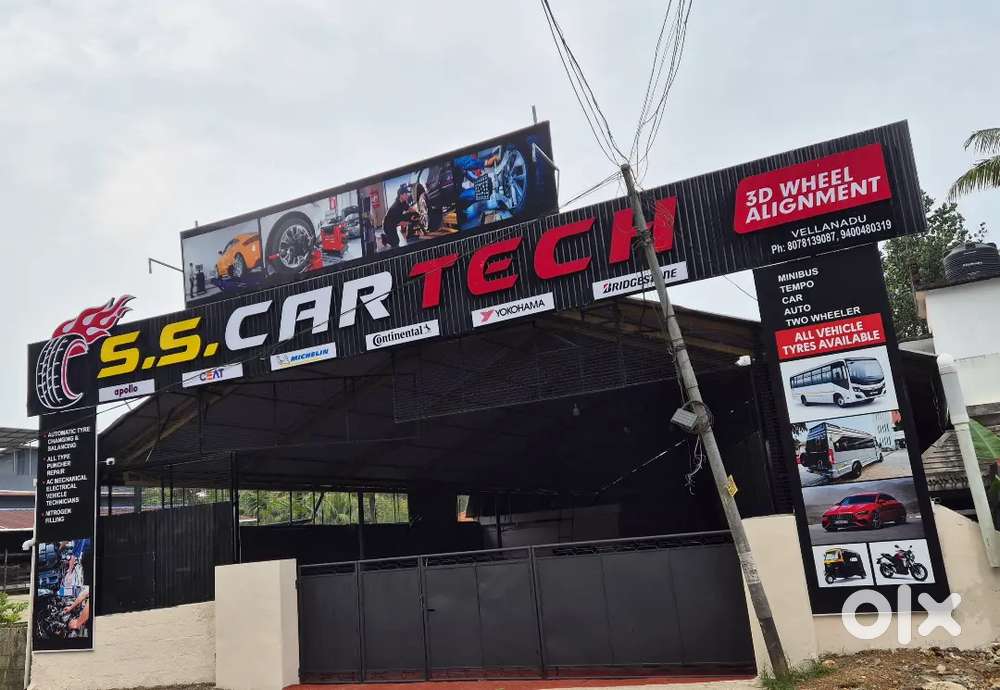 AC MECHANIC AND TYRE WORKER