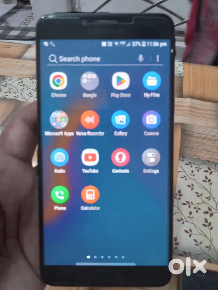 Samsung C9 Pro