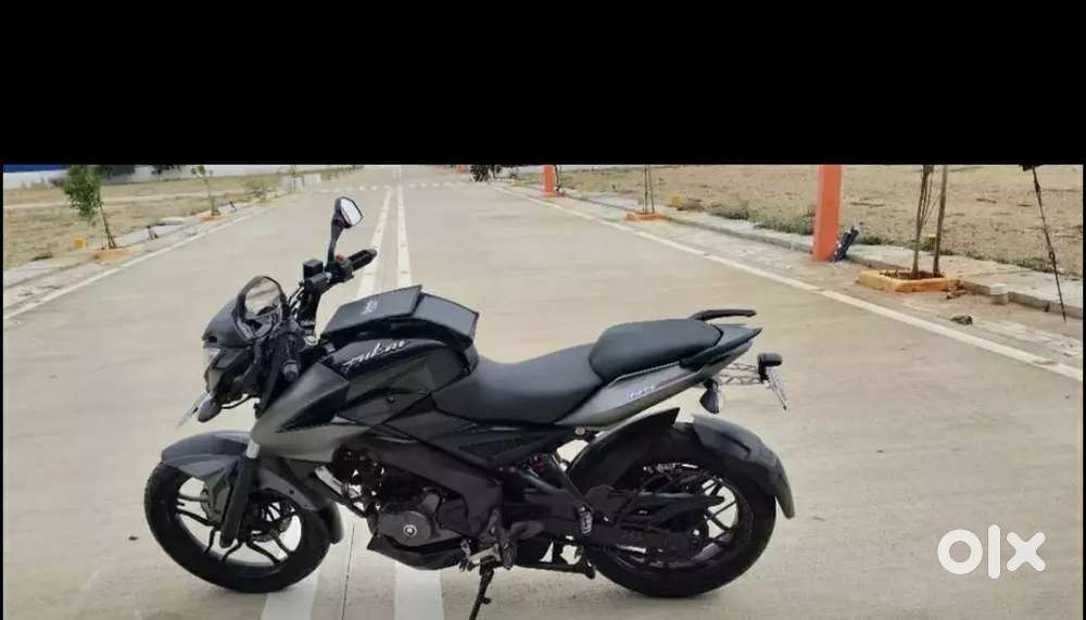 Pulser NS200 is in excellent condition...single owner