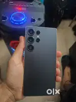 2.5 months old , in fresh condition not even one scratch