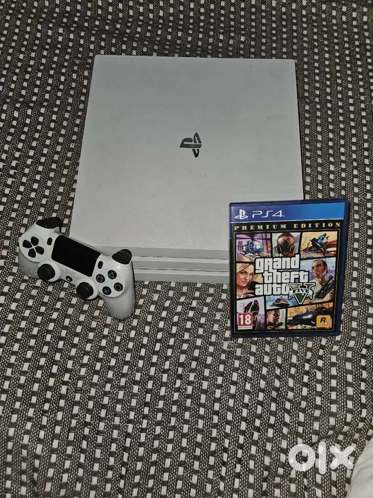 Ps4 pro (1tb)
