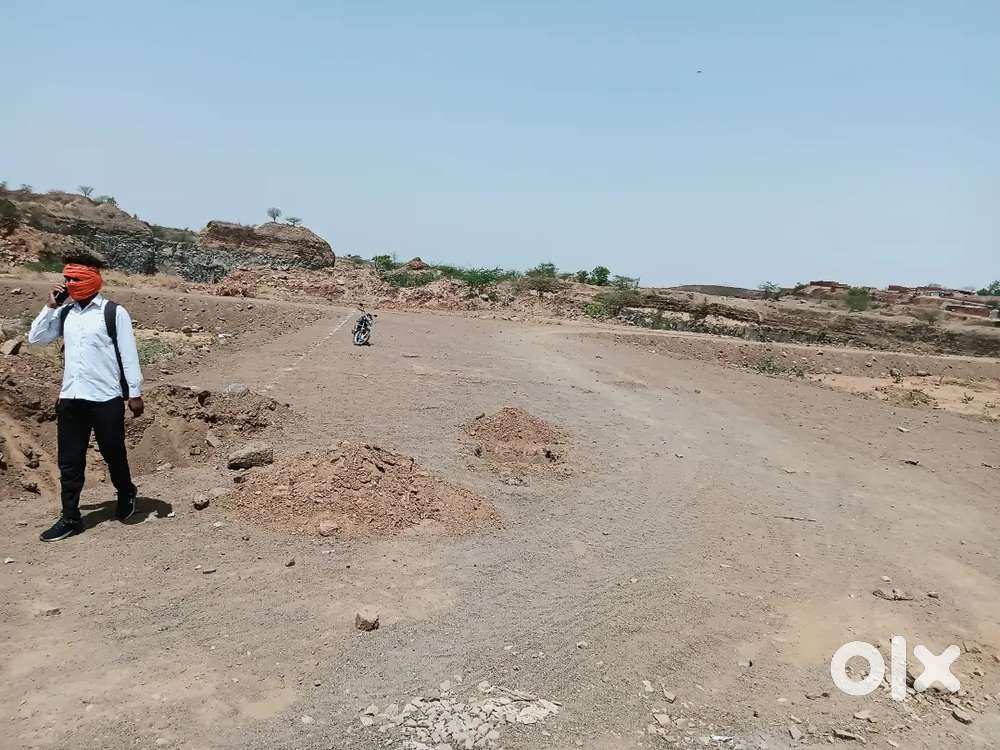 Front road 60 feeet side road 20 feet park facing