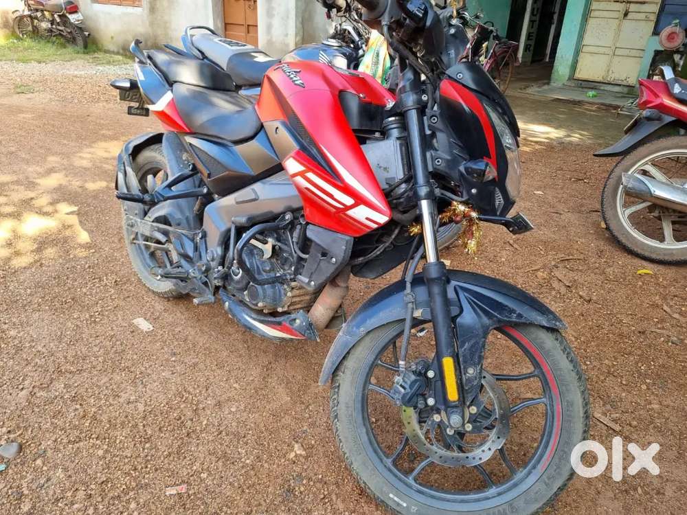 New condition pulsar ns 125