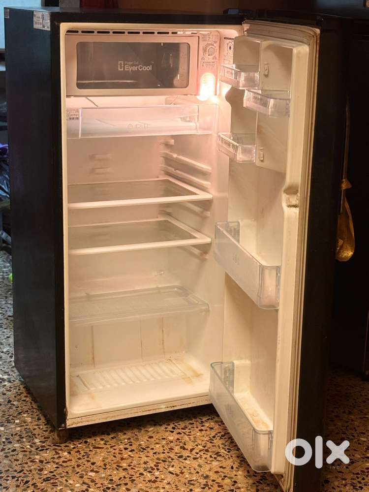 LG FRIDGE BLACK COLOR