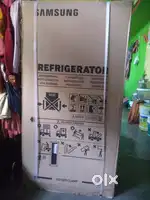 BRAND NEW LLOYD & SAMSUNG FRIDGE
