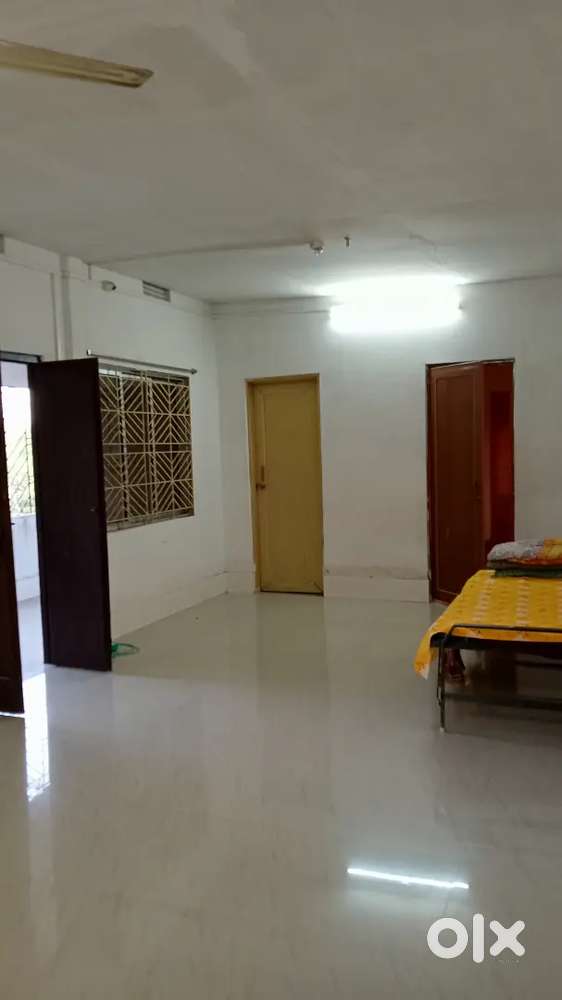 Rent for 2BHK rooms.Rs-5000.