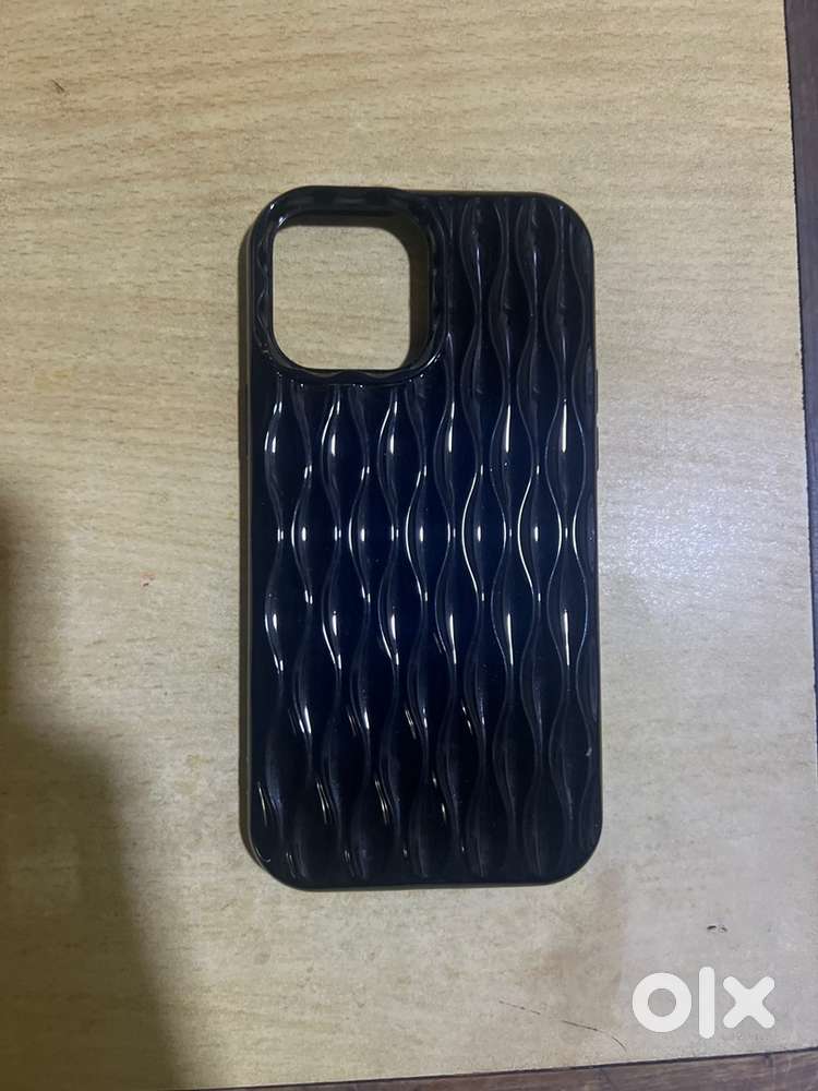 Iphone 13 pro max stylish black case with glossy pattern
