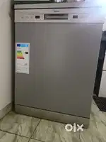 DISH WASHER