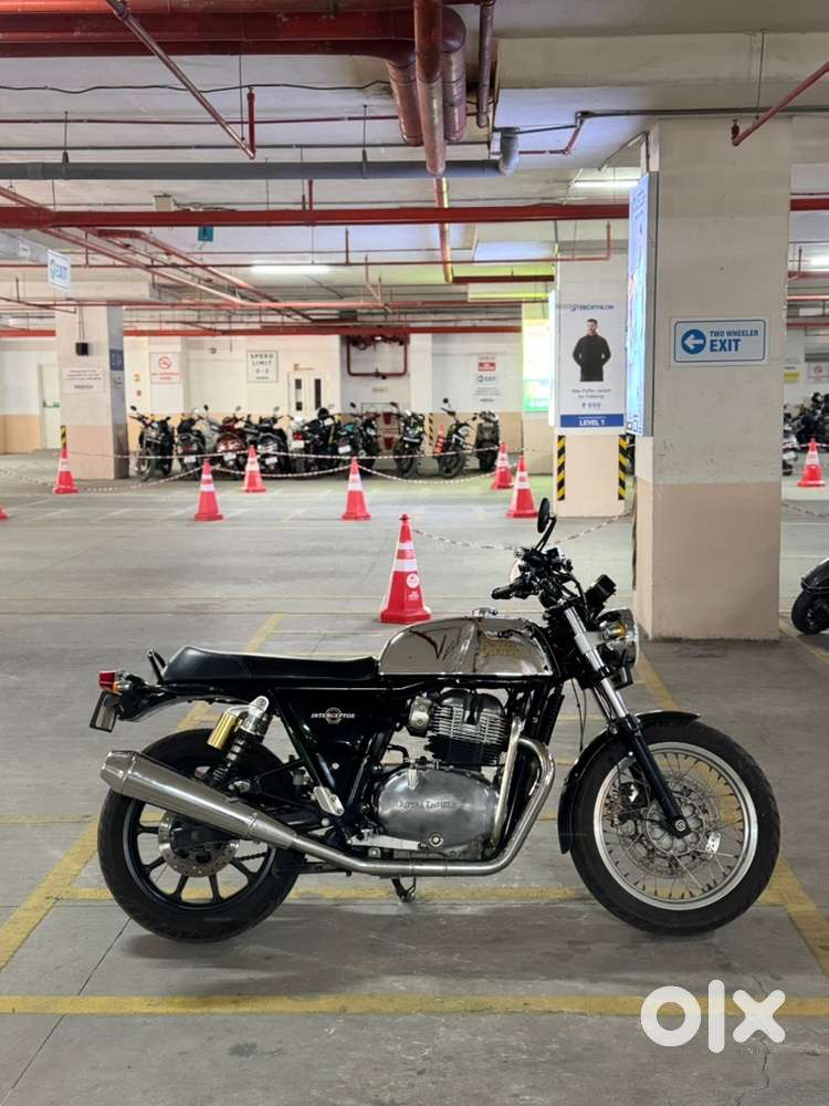 Interceptor 650(Slightly Negotiable)