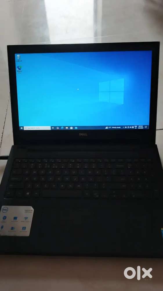 Dell i5 window 10 laptop
