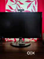 Samsung Monitor I Ball Wired Speakers I Ball CPU Body