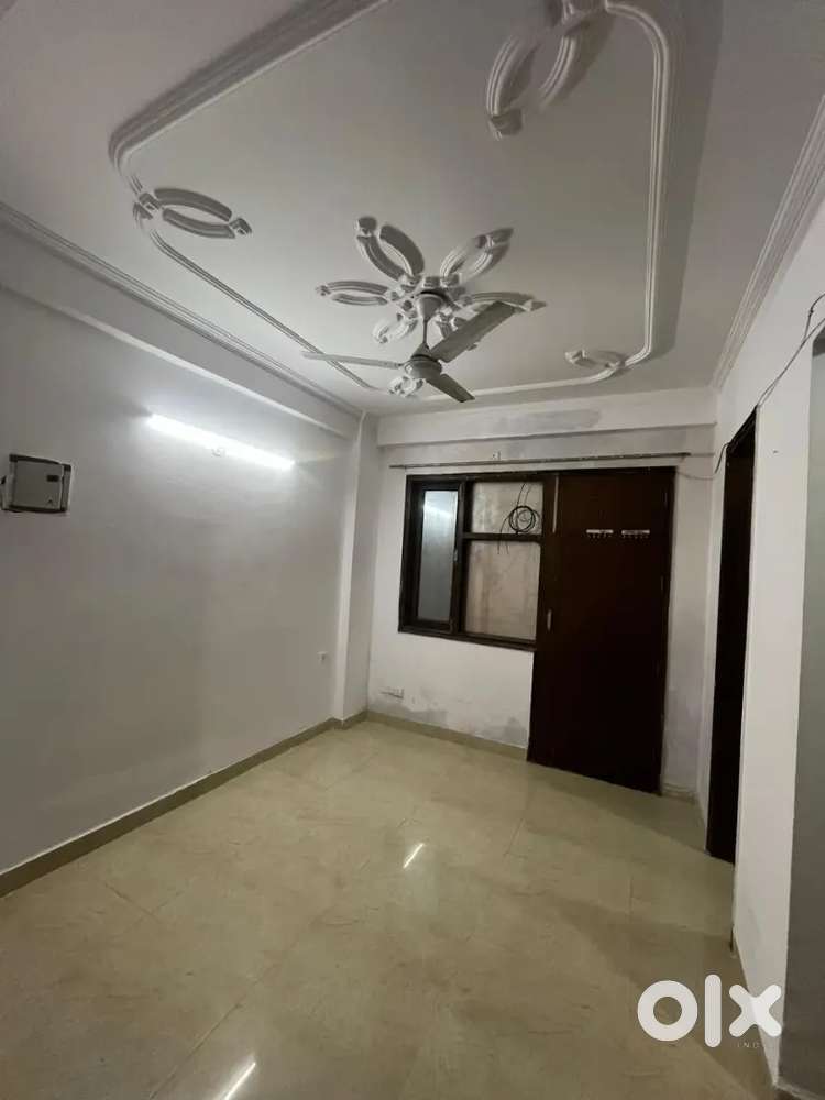 Paryavaran complex Saket IGNOU men road