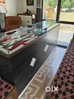 Shop counter