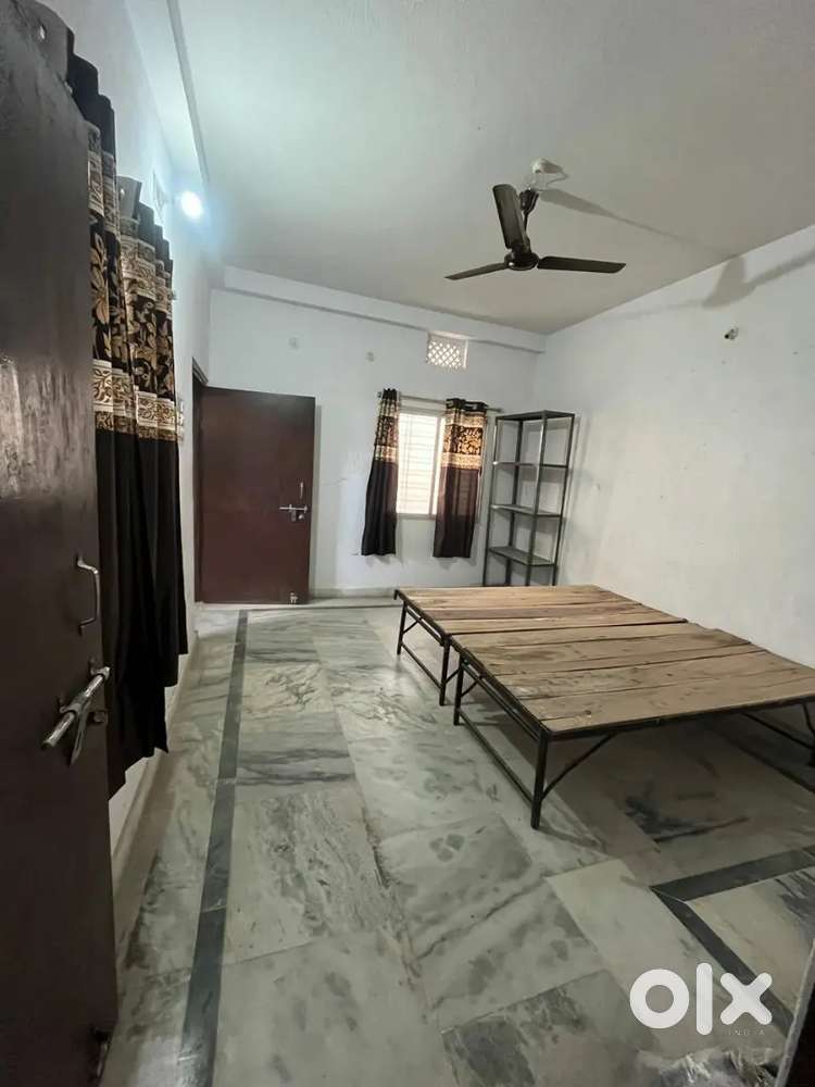 1&2bhk only for family